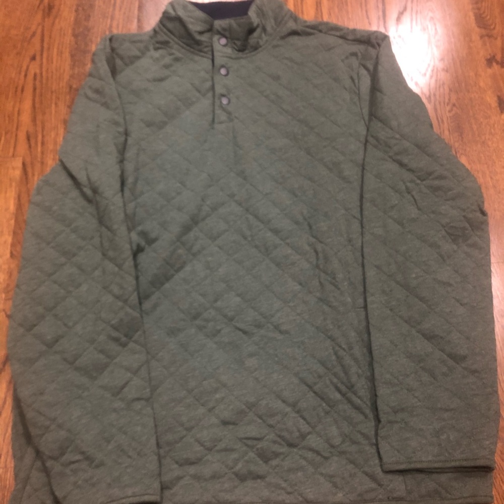 Quilted pull over
